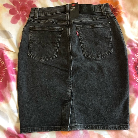 Levi’s essential denim mini length pencil skirt - Picture 8 of 8